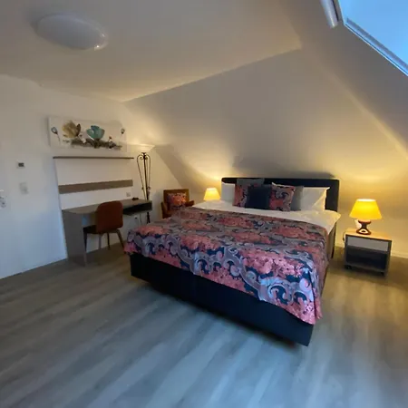 Pension Zum Wohlfuehlen Grotheer * Lilienthal (Lower-Saxony)